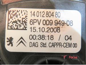 Gaspedalposition Sensor van een Peugeot Expert (G9) 1.6 HDi 90 2009