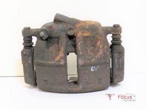 Used Front brake calliper, right Peugeot Expert (G9) 1.6 HDi 90 Price € 30,00 Margin scheme offered by Focus Automotive