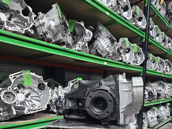 Generalüberholte Differential hinten BMW 3 serie (E30/2C) 325i Preis auf Anfrage angeboten von First Transmissie
