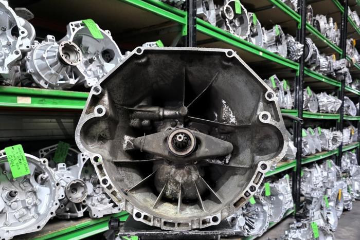 Gebrauchte Getriebe BMW 5 serie (E39) 535i 32V Preis auf Anfrage angeboten von First Transmissie