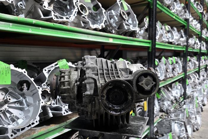 Gebrauchte Differential hinten Lamborghini Urus 4.0 V8 S, Performante Preis auf Anfrage angeboten von First Transmissie