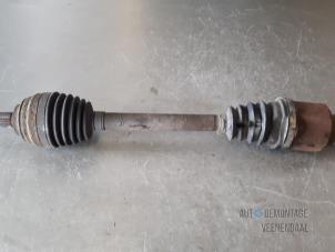 Used Front drive shaft, left Renault Clio III (BR/CR) 1.5 dCi 85 Price € 30,00 Margin scheme offered by Autodemontage Veenendaal BV