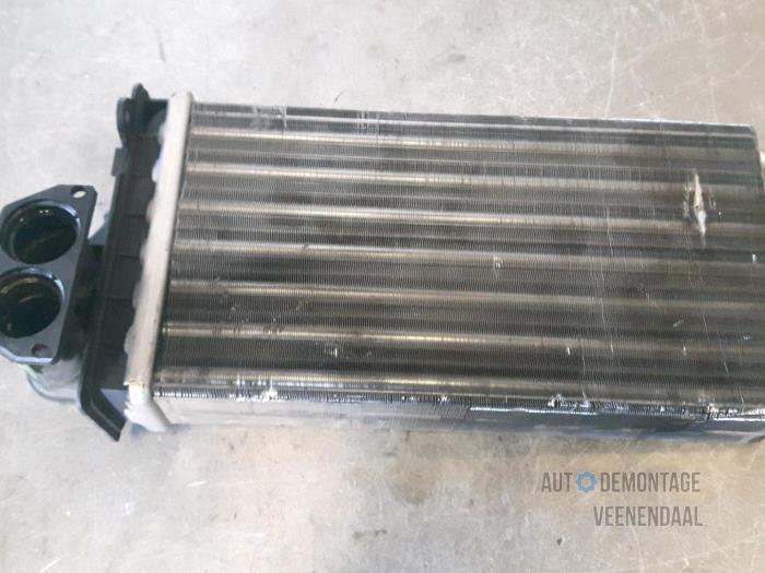 Radiador de calefactor de un Peugeot 206 (2A/C/H/J/S) 1.4 HDi 2002