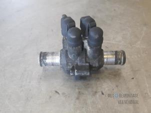 Used Electric heater valve Peugeot 206 (2A/C/H/J/S) 1.4 HDi Price € 31,50 Margin scheme offered by Autodemontage Veenendaal BV