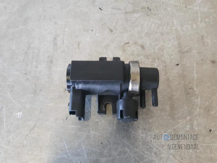 Usagé Régulateur pression turbo Peugeot 206 (2A/C/H/J/S) 1.4 HDi Prix € 22,00 Règlement à la marge proposé par Autodeleninkleur