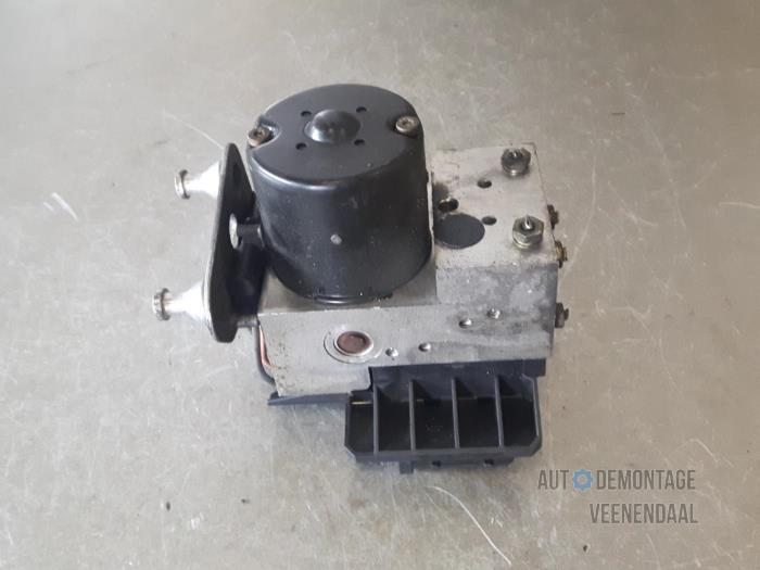 Gebrauchte ABS Pumpe Mercedes E Combi (S210) 3.0 E-300 TD 24V Preis € 24,00 Margenregelung angeboten von Autodeleninkleur