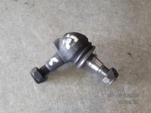 Used Steering knuckle ball joint Mercedes E Combi (S210) 3.0 E-300 TD 24V Price € 5,25 Margin scheme offered by Autodemontage Veenendaal BV
