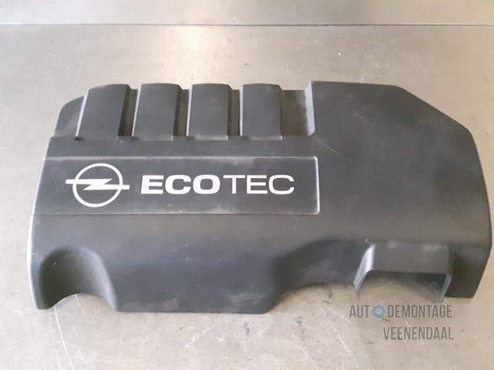 Used Engine cover Opel Corsa C (F08/68) 1.3 CDTi 16V Price € 15,00 Margin scheme offered by Autodeleninkleur