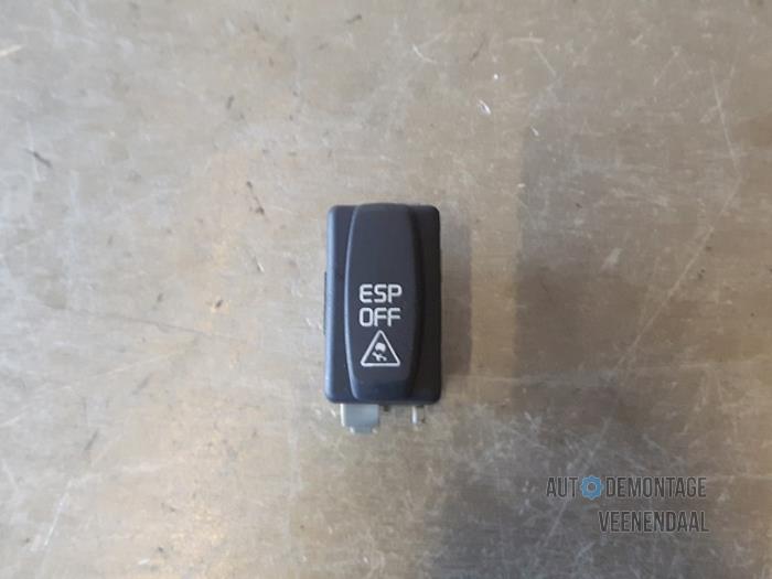 Usados Interruptor ESP Renault Espace (JK) 3.5 V6 24V Grand Espace Precio € 11,00 Norma de margen ofrecido por Autodeleninkleur