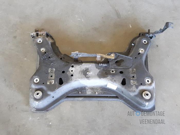 Usados Subchasis Renault Espace (JK) 3.5 V6 24V Grand Espace Precio € 49,50 Norma de margen ofrecido por Autodeleninkleur