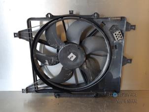 Used Cooling fans Renault Clio II (BB/CB) 1.4 16V Price € 18,90 Margin scheme offered by Autodemontage Veenendaal BV
