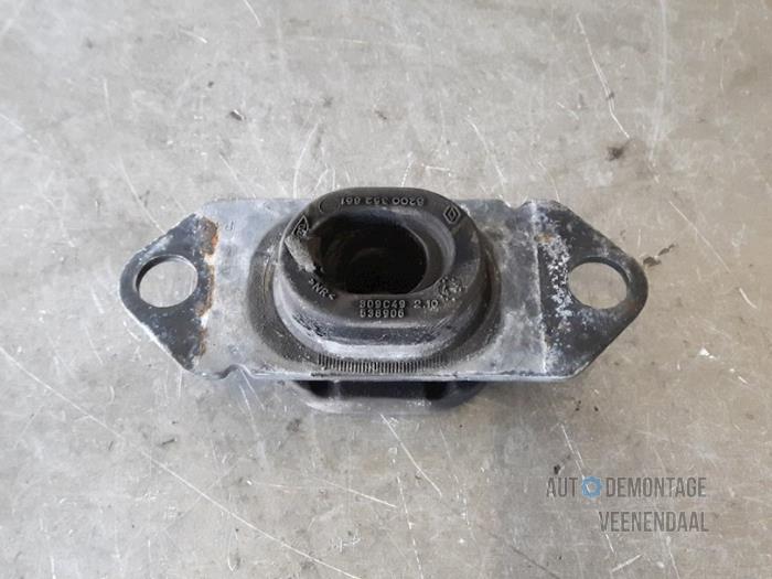 Used Engine mount Renault Modus/Grand Modus (JP) 1.4 16V Price € 9,90 Margin scheme offered by Autodeleninkleur