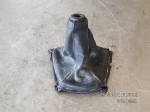 Used Gear stick cover Hyundai i10 (F5) 1.1i 12V Price € 15,75 Margin scheme offered by Autodemontage Veenendaal BV