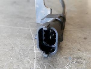 Klopfsensor van een Hyundai i10 (F5) 1.1i 12V 2010