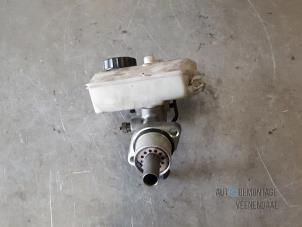 Used Master cylinder Peugeot 206 (2A/C/H/J/S) 2.0 XS,XT HDi Price € 17,85 Margin scheme offered by Autodemontage Veenendaal BV