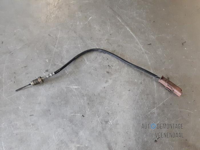 Sonde lambda Peugeot 208 I (CA/CC/CK/CL), 2012 / 2019 1.6 e-HDi FAP, Berline avec hayon arrière, Diesel, 1.560cc, 68kW (92pk), FWD, DV6DTED; 9HP; DV6DTEDM; 9HJ, 2012-03 / 2019-12, CA9HJ; CA9HP; CC9HJ; CC9HP (Occasion)