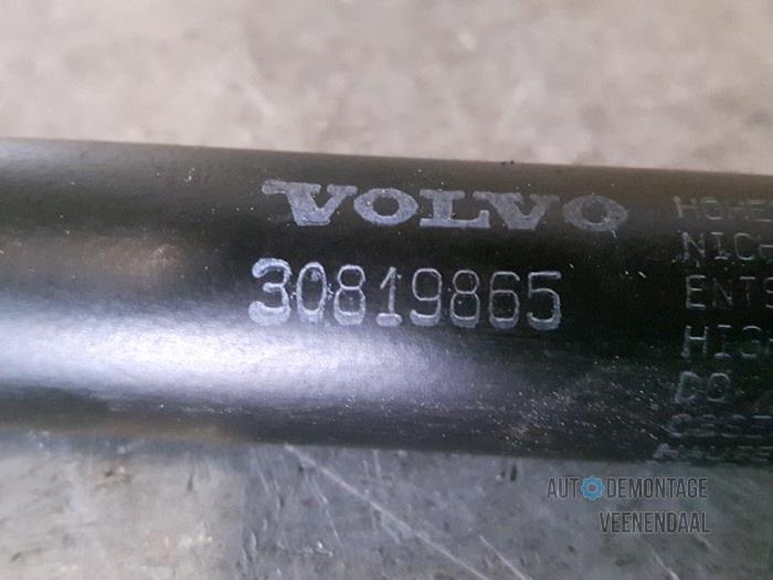 Amortiguador de gas de capó derecha de un Volvo S40 (VS) 1.8 16V 1998