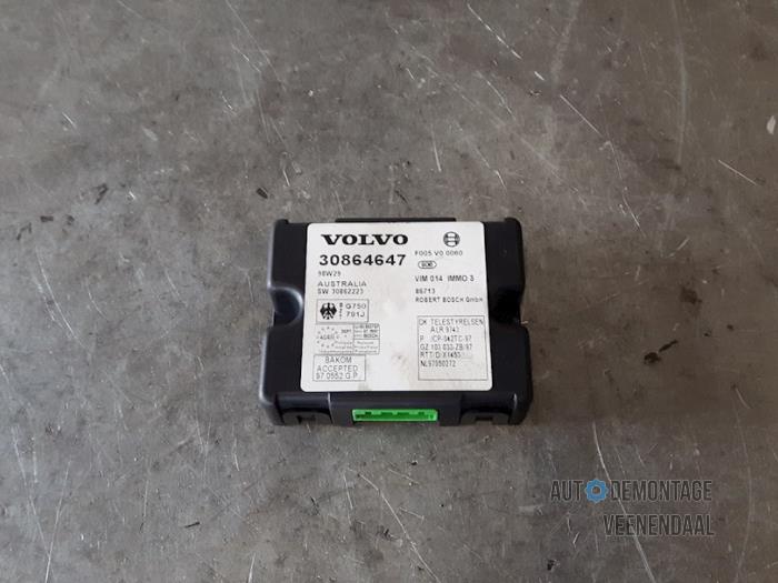 Używane Modul (rózne) Volvo S40 (VS) 1.8 16V Cena € 16,50 Procedura marży oferowane przez Autodeleninkleur