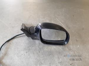Used Wing mirror, right Volkswagen Passat Variant Syncro/4Motion (3B5) 2.8 30V Syncro Price € 18,90 Margin scheme offered by Autodemontage Veenendaal BV