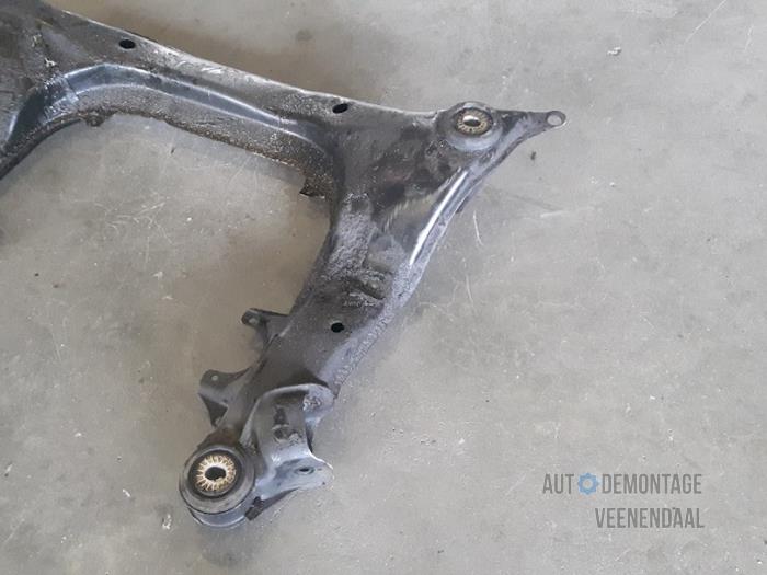 Subframe Volkswagen Passat Variant Syncro 4motion 2 8 30v Syncro Apr