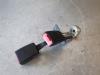 Audi A4 (B5) 2.6 E V6 Attache ceinture arrière gauche