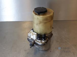 Used Power steering pump Opel Vectra C GTS 3.2 V6 24V Price € 89,25 Margin scheme offered by Autodemontage Veenendaal BV