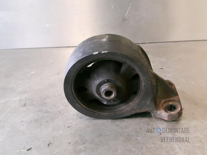 Used Engine mount Kia Magentis (GD) 2.5 V6 Price € 33,00 Margin scheme offered by Autodeleninkleur