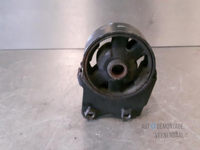 Used Engine mount Kia Magentis (GD) 2.5 V6 Price € 33,00 Margin scheme offered by Autodeleninkleur