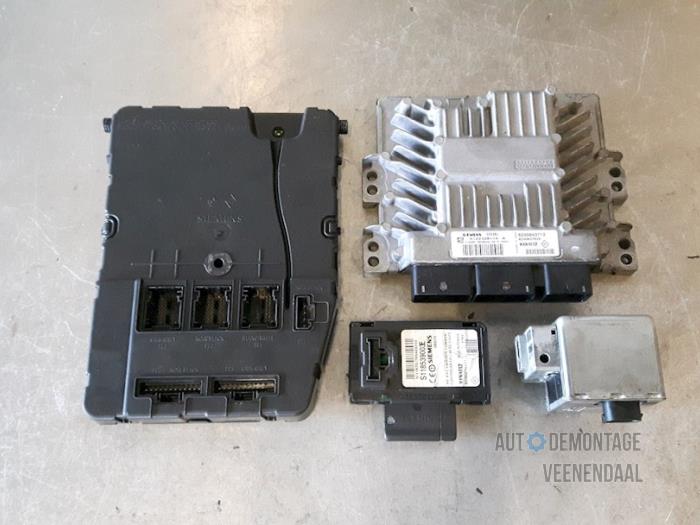 Used Injection computer Renault Grand Scénic II (JM) 1.5 dCi 100 Price € 159,50 Margin scheme offered by Autodeleninkleur