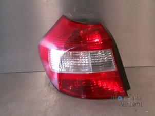 Used Taillight, left BMW 1 serie (E87/87N) 118d 16V Price € 24,15 Margin scheme offered by Autodemontage Veenendaal BV