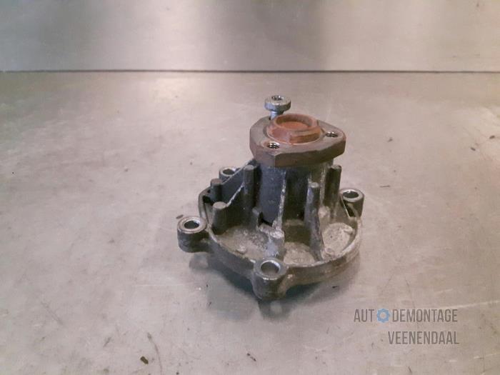 Begagnade Vattenpump Volkswagen Polo V (6R) 1.2 12V Pris € 16,50 Marginaltabell erbjuds av Autodeleninkleur