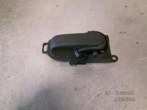 Used Rear door handle 4-door, right Nissan Note (E11) 1.4 16V Price € 15,75 Margin scheme offered by Autodemontage Veenendaal BV