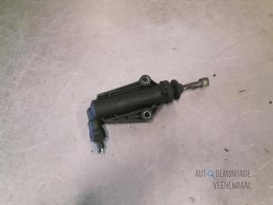 Used Clutch master cylinder Fiat 500 (312) 1.2 69 Price € 26,25 Margin scheme offered by Autodemontage Veenendaal BV