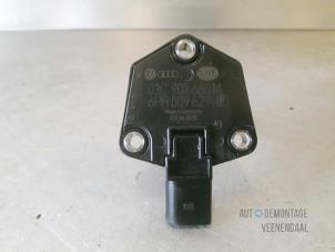 Usados Sensor de nivel de aceite Audi A1 (8X1/8XK) 1.2 TFSI Precio € 19,00 Norma de margen ofrecido por Autodemontage Veenendaal BV