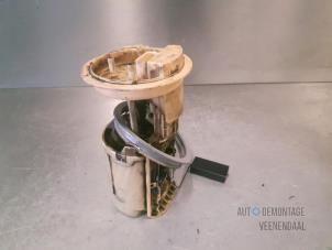 Used Electric fuel pump Seat Altea (5P1) 2.0 TDI 16V Price € 24,00 Margin scheme offered by Autodemontage Veenendaal BV