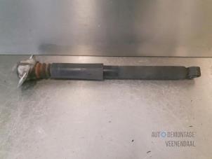 Used Rear shock absorber, right Seat Altea (5P1) 2.0 TDI 16V Price € 19,00 Margin scheme offered by Autodemontage Veenendaal BV