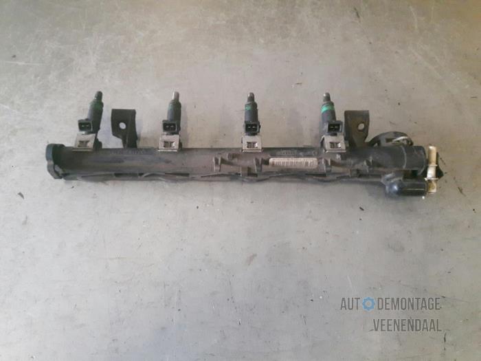 Usagé Système d'injection Volvo S40 (MS) 1.6 16V Prix € 75,00 Règlement à la marge proposé par Autodeleninkleur