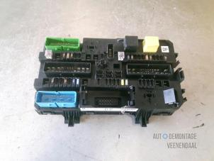 Used Fuse box Opel Astra H GTC (L08) 1.9 CDTi 120 Price € 24,00 Margin scheme offered by Autodemontage Veenendaal BV