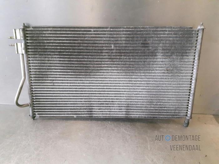 Begagnade AC-radiator Ford Focus 1 Wagon 1.8 TDdi Pris € 30,00 Marginaltabell erbjuds av Autodeleninkleur