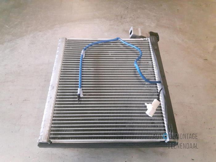 Begagnade AC-radiator Toyota Corolla (E12) 1.6 16V VVT-i Pris € 30,00 Marginaltabell erbjuds av Autodeleninkleur