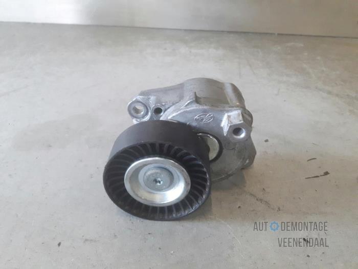Usados Rodillo tensor correa múltiple Mercedes C (W204) 2.5 C-230, C-250 V6 24V Precio € 25,00 Norma de margen ofrecido por Autodeleninkleur