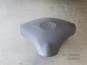 Usagé Airbag gauche (volant) Toyota Yaris (P1) 1.0 16V VVT-i Prix € 25,00 Règlement à la marge proposé par Autodemontage Veenendaal BV