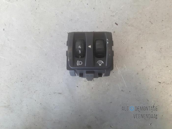 AIH headlight switch from a Renault Scénic II (JM) 1.6 16V 2007