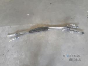 Used Gearbox shift cable Volkswagen Golf V (1K1) 1.9 TDI Price € 35,00 Margin scheme offered by Autodemontage Veenendaal BV