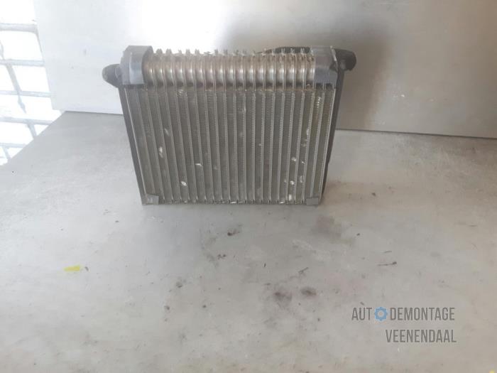 Usagé Radiateur clim Opel Astra G (F08/48) 1.6 16V Prix € 27,00 Règlement à la marge proposé par Autodeleninkleur