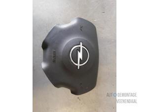 Used Left airbag (steering wheel) Opel Signum (F48) 2.2 DGI 16V Price € 24,00 Margin scheme offered by Autodemontage Veenendaal BV