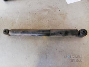 Used Rear shock absorber, right Opel Signum (F48) 2.2 DGI 16V Price € 19,00 Margin scheme offered by Autodemontage Veenendaal BV