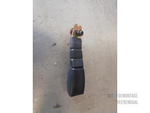 Used Front seatbelt buckle, right Kia Picanto (BA) 1.0 12V Price € 15,75 Margin scheme offered by Autodemontage Veenendaal BV