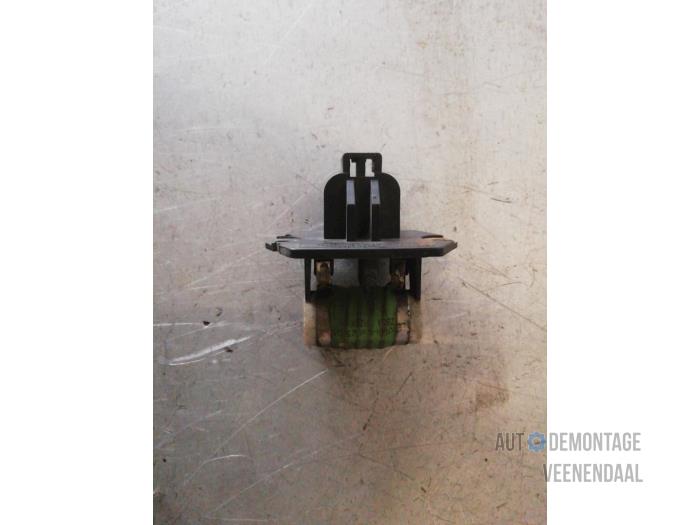 Cooling fan resistor from a Kia Picanto (BA) 1.0 12V 2006