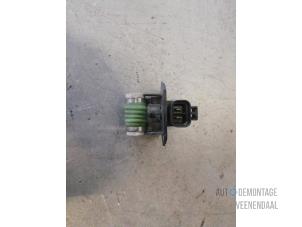 Used Cooling fan resistor Kia Picanto (BA) 1.0 12V Price € 15,75 Margin scheme offered by Autodemontage Veenendaal BV